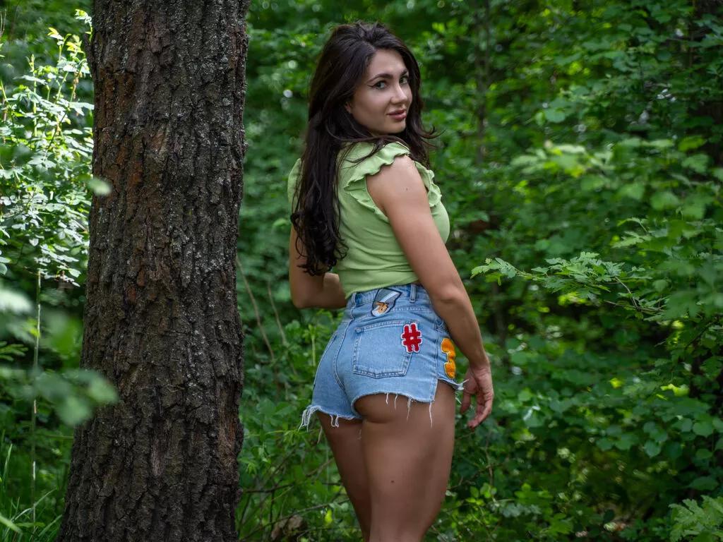 LisaBonna on LiveJasmin