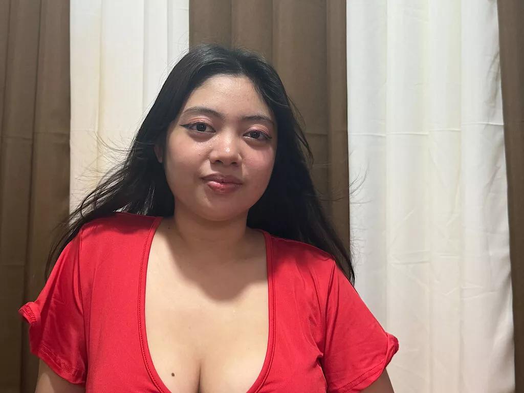 RosebelleCruz on LiveJasmin