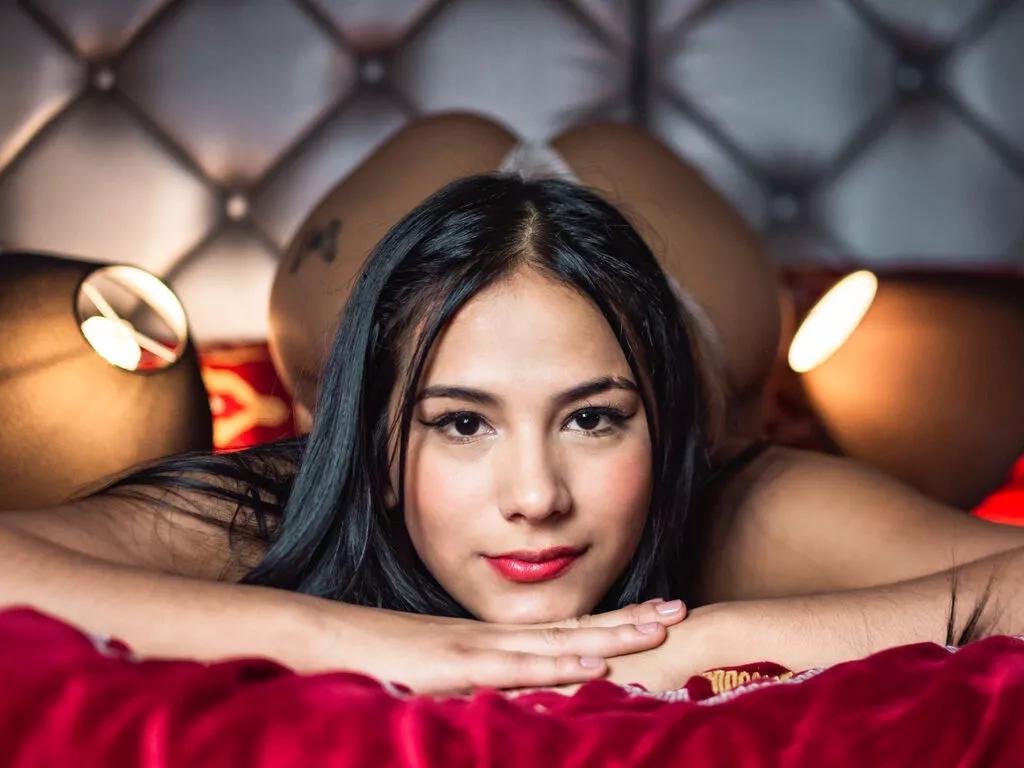 SophiaAmos on LiveJasmin
