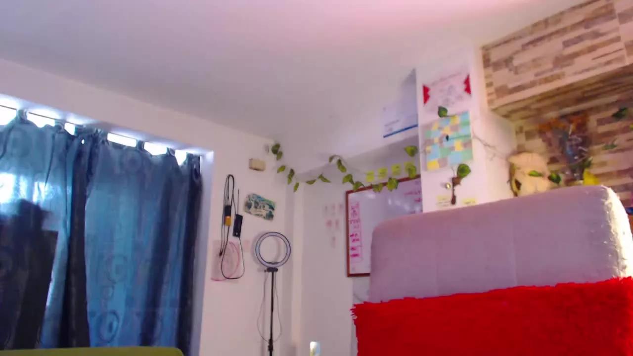 Agathasnake on Streamray 