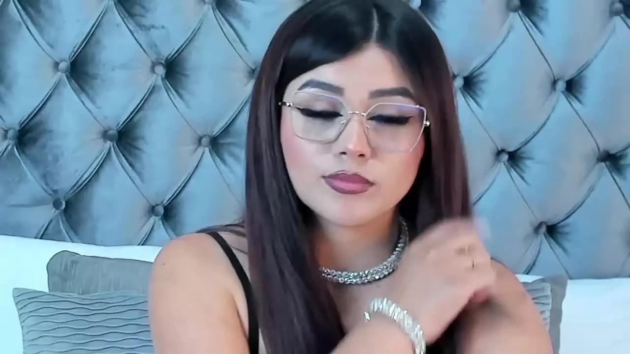 AmyCanfiel on Streamray