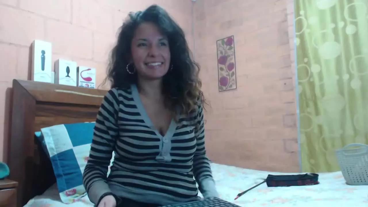 Anngela_Tayson on Streamray 