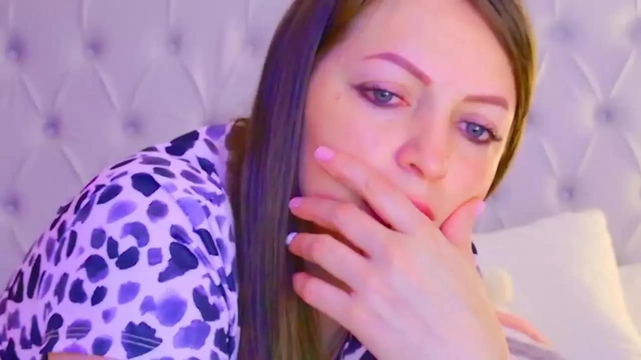 EmmaaBennett on Streamray 
