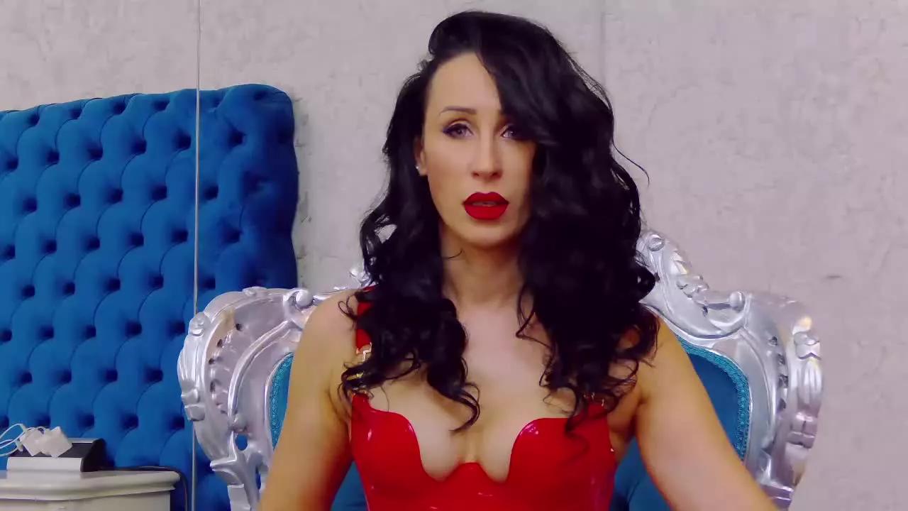 EmmaXXXQueen on Streamray 