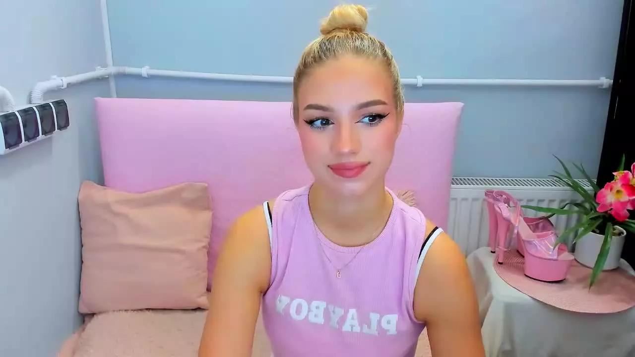 EvetteDiva on Streamray