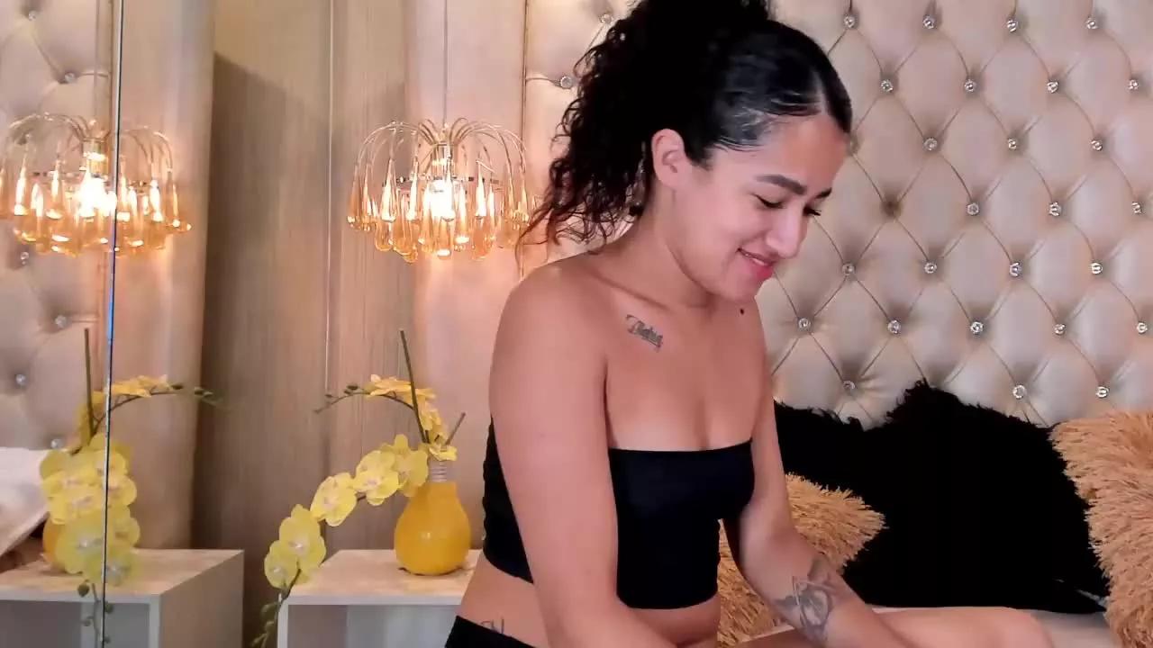 JennaWold on Streamray 