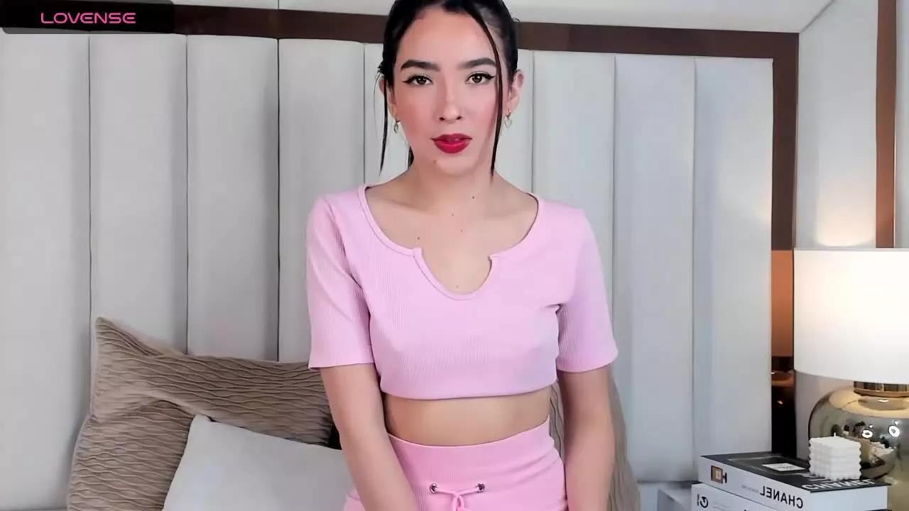 JennDavis on Streamray 