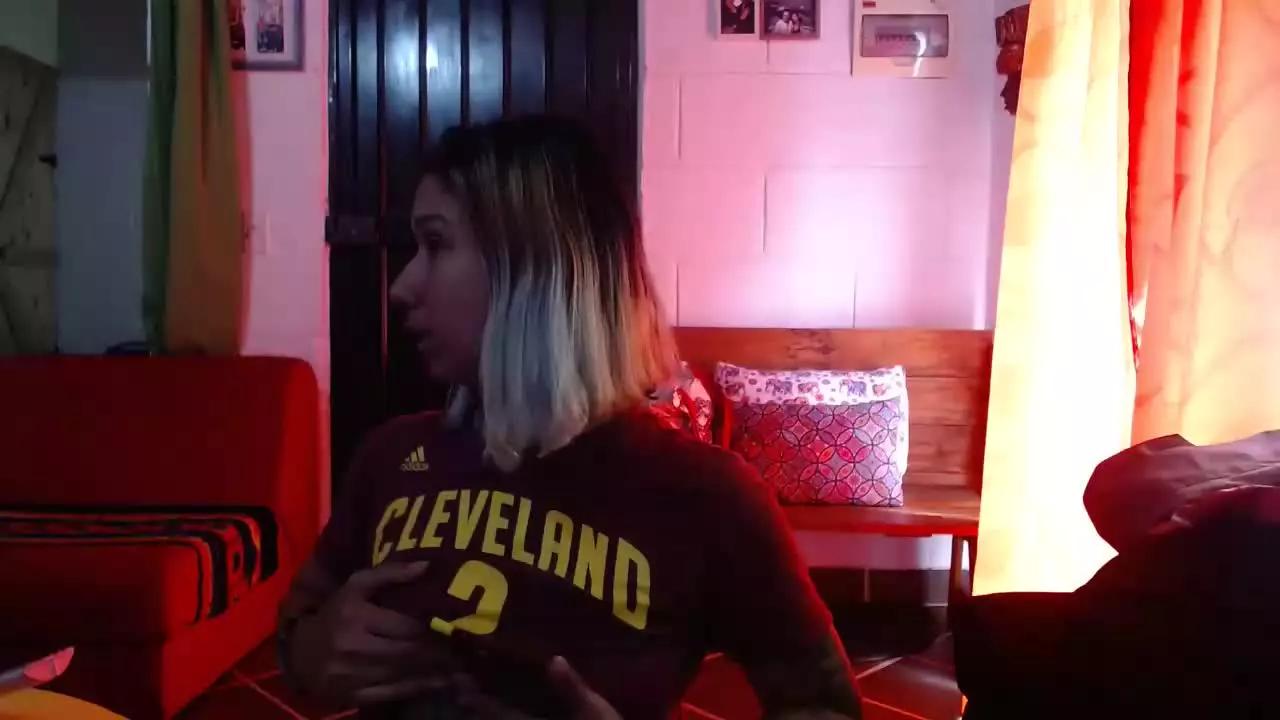 lissa_hanns on Streamray 