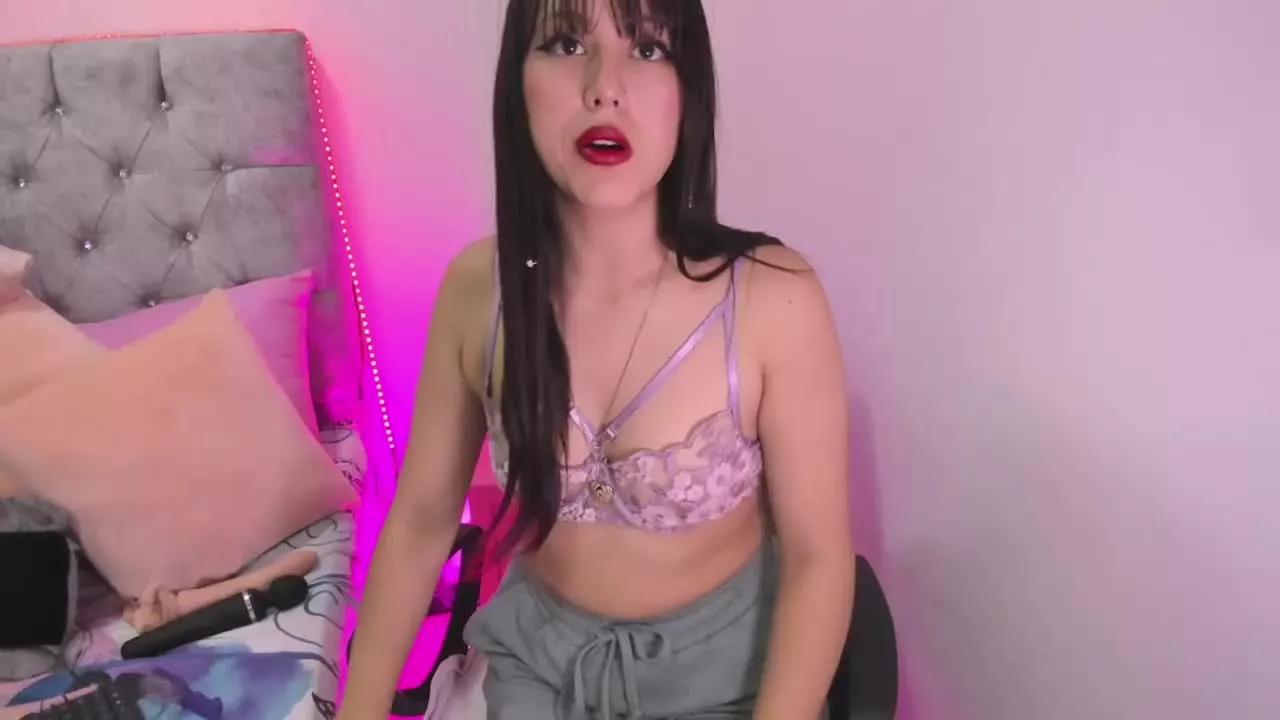 MaddyMills on Streamray 