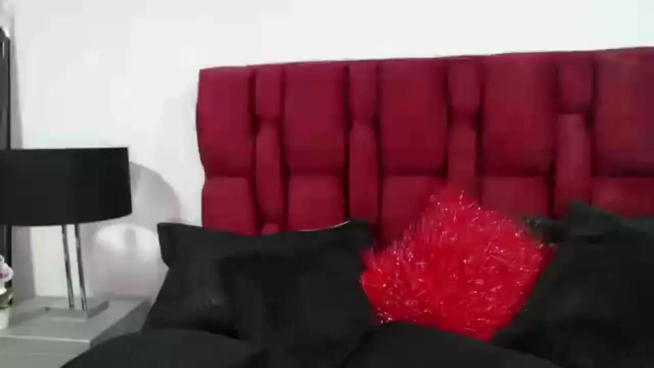 MaddyMills on Streamray 