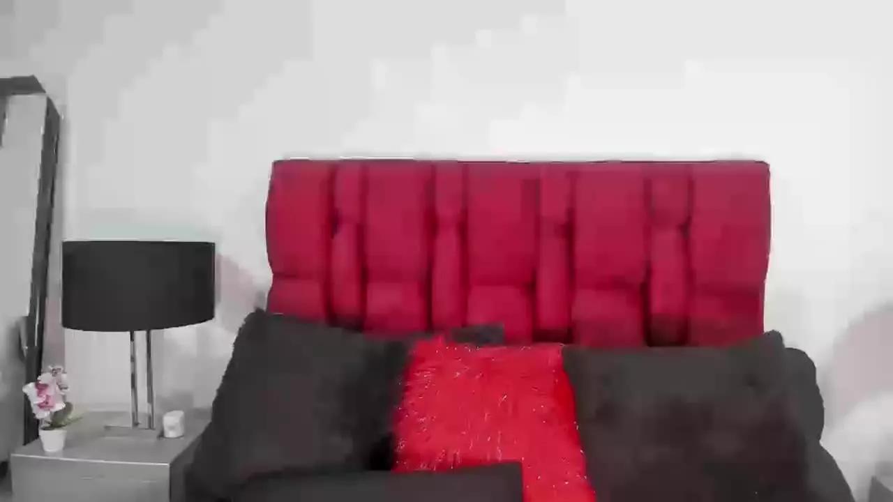 MaddyMills on Streamray 