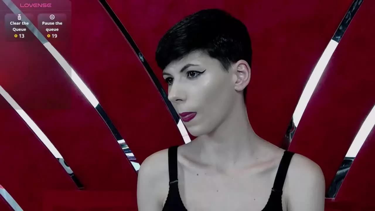 RoxxyR on Streamray 