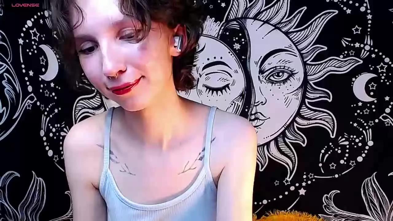 Tomorrow_me on Streamray 