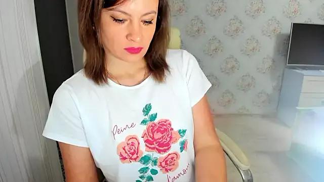 A_L_I_N_A on StripChat 