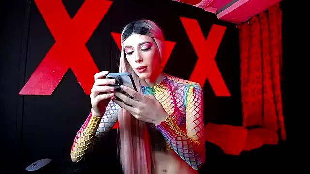 Freechat abrilbigcock on StripChat