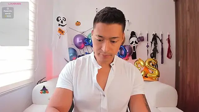 abu_dhabi_21 on StripChat