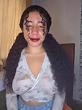 Aillyn_Moonlight on StripChat 