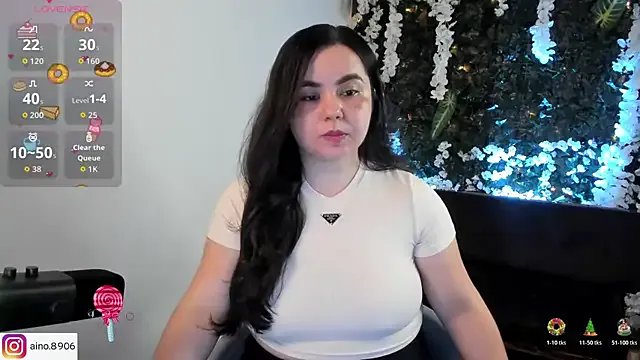 ainohacarter_89 on StripChat