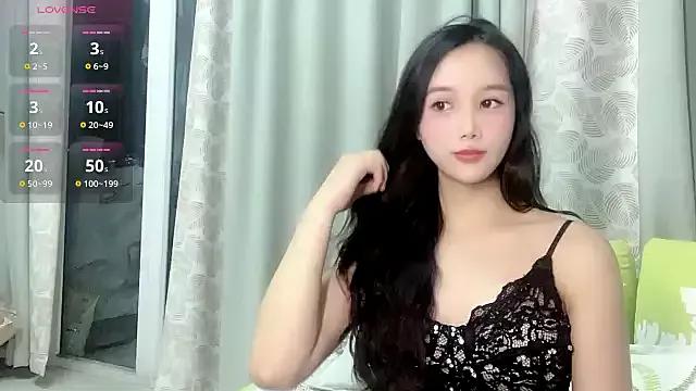 Aiyi909- on StripChat 