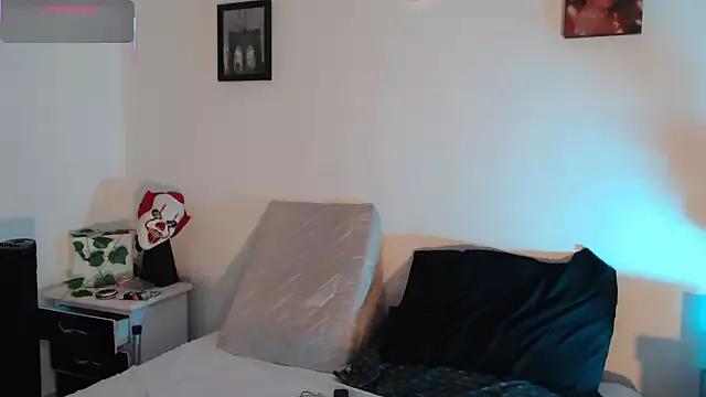 alaia_sweetxxx on StripChat 