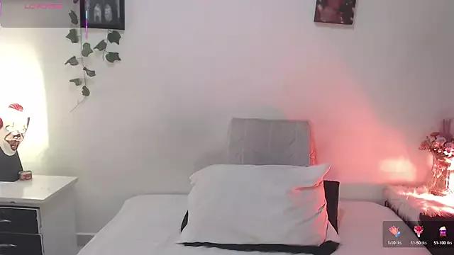 alaia_sweetxxx on StripChat 