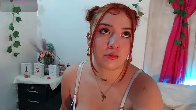 alaia_sweetxxx on StripChat 
