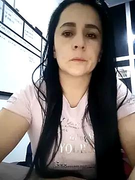 Alanna_11 on StripChat 