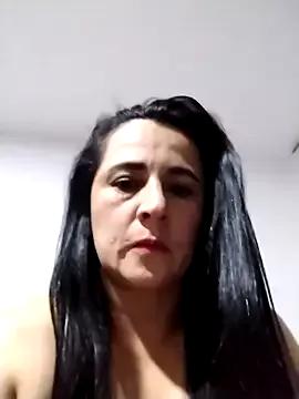 Alanna_11 on StripChat 