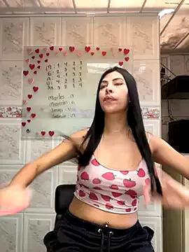 Alanna_atm_ on StripChat 