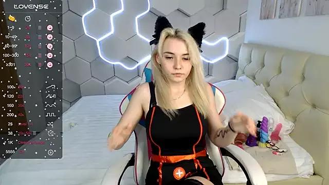 aliicemeow on StripChat 