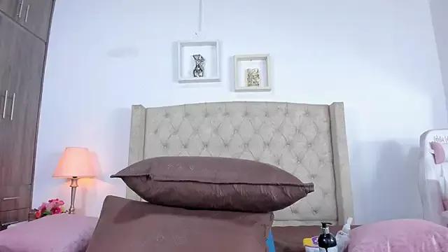 allisson_m on StripChat 
