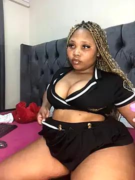 Anaelle24 on StripChat 
