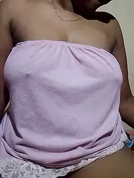 Analqueen1 on StripChat 
