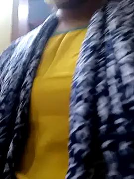 Ananya_34 on StripChat 