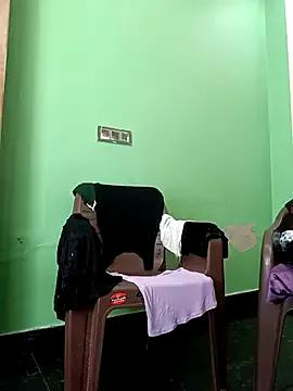 Ananya_34 on StripChat 