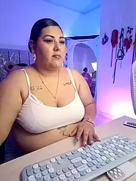 StripChat AndreaKinky  is Freechat  AndreaKinky — FUCK MY  PUSSY
