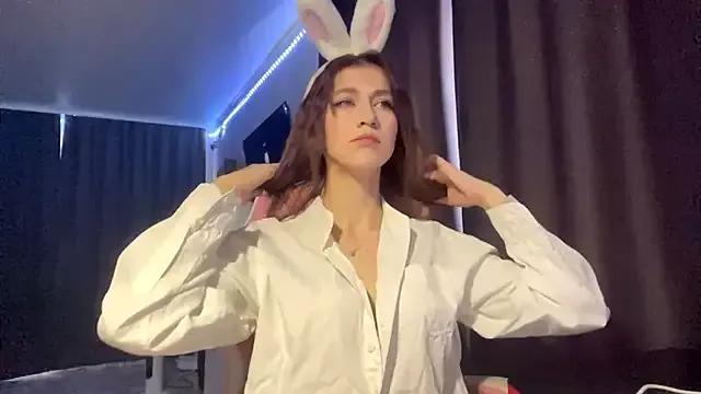 AnnaTedrov on StripChat