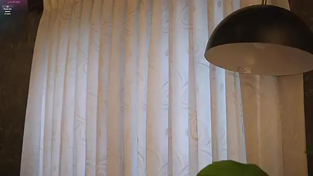 Ariaa_Isabell on StripChat 