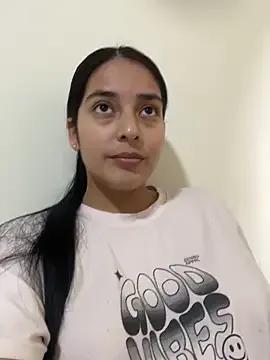 ariana_sweet87 — Make me wet 