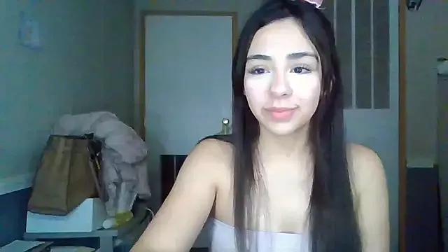 arianababyxo on StripChat 
