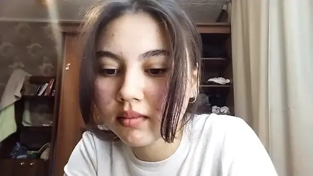 ArianeRandy on StripChat 