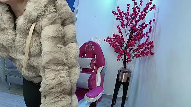 Arianna_sweeet on StripChat