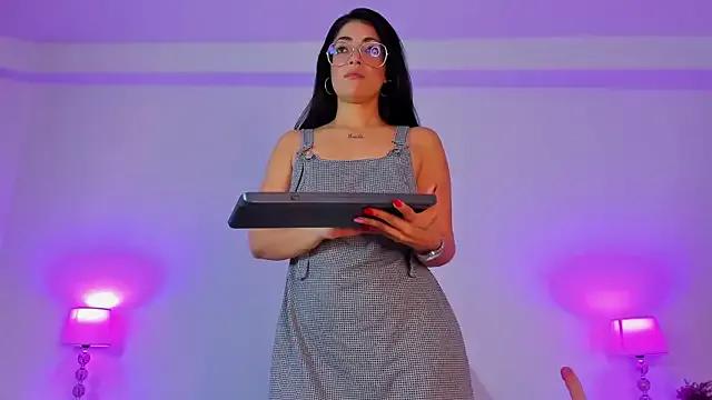 aura-baker on StripChat 