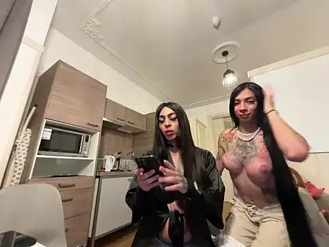 babybriexxx on StripChat