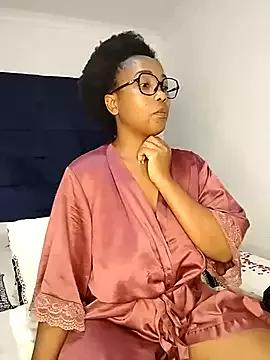 BigBootySimbax on StripChat 