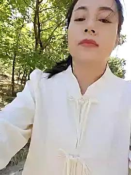 Freechat bingxin- on StripChat
