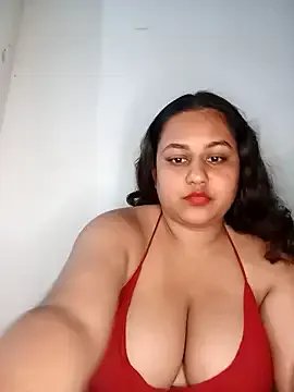 bumblebeegirl on StripChat 