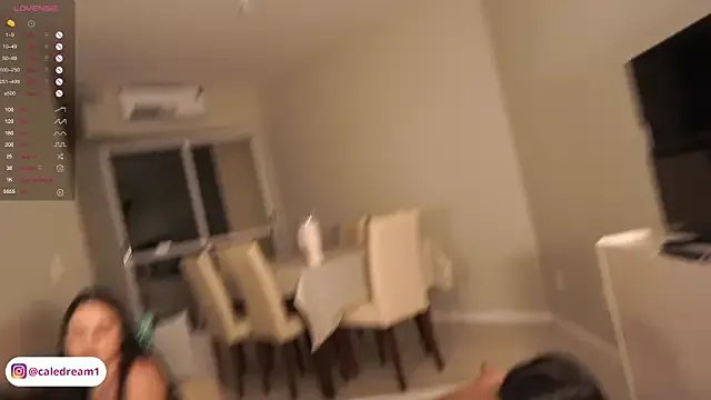 calehot98 on StripChat