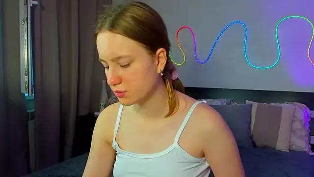 Freechat Candy_Cansew on StripChat