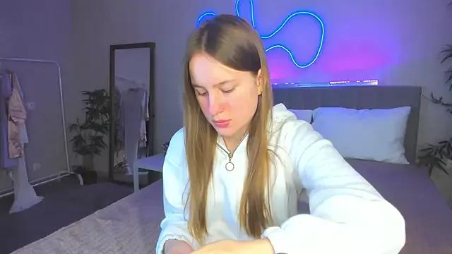 Freechat Candy_Cansew on StripChat